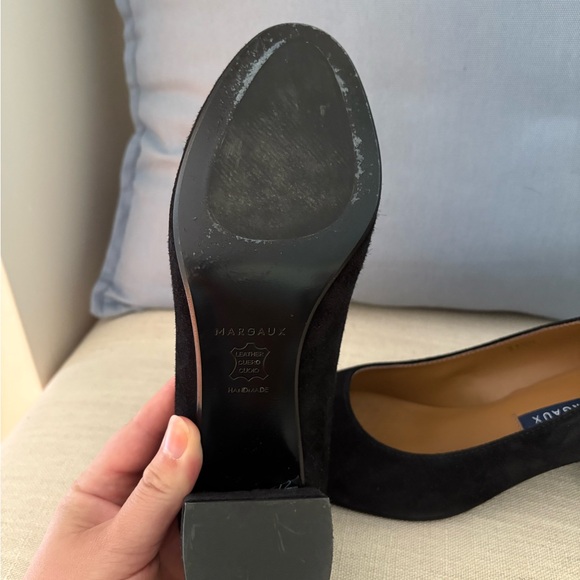 Margaux Black Flats Timeless Style - Picture 3 of 8